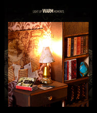 Lade das Bild in den Galerie-Viewer, Book Nook - 3D Miniaturhaus - DIY - SL-13 - Secret Castle inkl. Licht