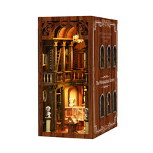 Lade das Bild in den Galerie-Viewer, Book Nook - 3D Miniaturhaus - DIY - The Philosophical Library inkl. Licht