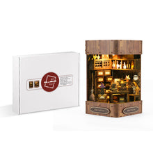 Lade das Bild in den Galerie-Viewer, Book Nook - 3D Miniaturhaus - DIY - AL08-002 - Magic Book House inkl. Licht