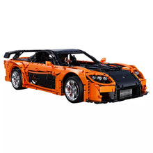 Lade das Bild in den Galerie-Viewer, Cada C61502 - Mazda RX-7 - RC + Motor - 1:8 - Neu - 3305 Teile - OVP