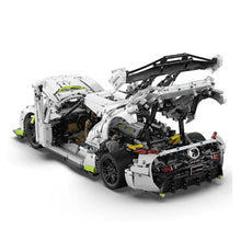 Lade das Bild in den Galerie-Viewer, Cada C61048 -Koenigsegg Jesko Fantasma 1:8 - Neu - 4346 Teile - OVP