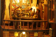 Lade das Bild in den Galerie-Viewer, Book Nook - 3D Miniaturhaus - DIY- BV02-009 - Royal Seamer inkl. Licht