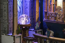 Lade das Bild in den Galerie-Viewer, Book Nook - 3D Miniaturhaus - DIY - BV02-010 - Riddle on the Seabed inkl. Licht