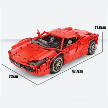 Lade das Bild in den Galerie-Viewer, Mould King 13048 - Ferrari 488 Spider - Neu - 2083 Teile - OVP BESCHÄDIGT - DE