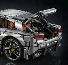 Lade das Bild in den Galerie-Viewer, TGL T5041 - Ferrari Purosangue 1:8 Sports Car - Neu - 3456 Teile - OVP