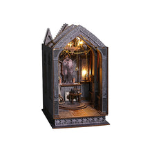 Lade das Bild in den Galerie-Viewer, Book Nook - 3D Miniaturhaus - DIY - SL-16 - Quiet Night Prayer inkl. Licht
