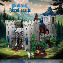 Lade das Bild in den Galerie-Viewer, Baka 33924 - Medieval Forest Castle - Neu - 6640 Teile - OVP
