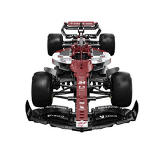 Lade das Bild in den Galerie-Viewer, Cada C64005 - Alfa Romeo F1 Team Orlen - C42 - 1:8 - Neu - 1868 Teile - OVP
