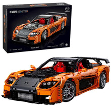 Lade das Bild in den Galerie-Viewer, Cada C61502 - Mazda RX-7 - RC + Motor - 1:8 - Neu - 3305 Teile - OVP
