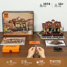 Lade das Bild in den Galerie-Viewer, Funwhole F9039 - Western Train Station m. Beleuchtung - Neu - 1974 Teile - OVP
