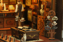 Lade das Bild in den Galerie-Viewer, Book Nook - 3D Miniaturhaus - DIY- BV02-009 - Royal Seamer inkl. Licht
