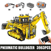Lade das Bild in den Galerie-Viewer, Mould King 17023 - Pneumatic Bulldozer inkl. Motor und RC - Neu - 3963 Teile - OVP

