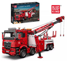 Lade das Bild in den Galerie-Viewer, Mould King 17027 - Fire Truck Rescue - Feuerwehrauto inkl. Motor und RC - Neu - 4883 Teile - OVP
