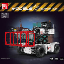 Lade das Bild in den Galerie-Viewer, Mould King 17029 - Container Truck inkl. Motor und RC - Neu - 4878 Teile - OVP
