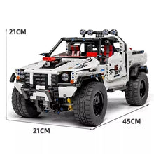 Lade das Bild in den Galerie-Viewer, Mould King 18005 - 4x4 Off-Road Pickup - Neu - 2013 Teile inkl. RC und Motor - OVP
