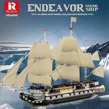 Lade das Bild in den Galerie-Viewer, Reobrix 66048 - Endeavour Segel Schiff - Neu - 3555 Teile - OVP
