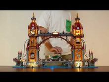 Laden und Abspielen von Videos im Galerie-Viewer, Funwhole F9047 - Steampunk City Bridge m. Beleuchtung - Neu - 3170 Teile - OVP
