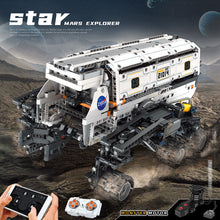 Lade das Bild in den Galerie-Viewer, Mould King 21014 - Mars Explorer inkl. Motor - Neu - 1608 Teile - OVP
