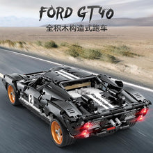 Lade das Bild in den Galerie-Viewer, Xinyu YC-QC010 Ford GT40 MK I 1967 inkl. Motor und RC - Neu - 2404 Teile - OVP
